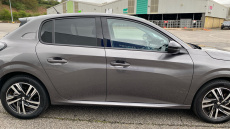Peugeot 208 1.2 PureTech 100 Allure Premium + 5dr Petrol Hatchback